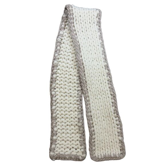 Gap Neck Warmer Scarf Women's Gray White Super Soft Knit Winter Comfort One Size - Picture 1 of 5